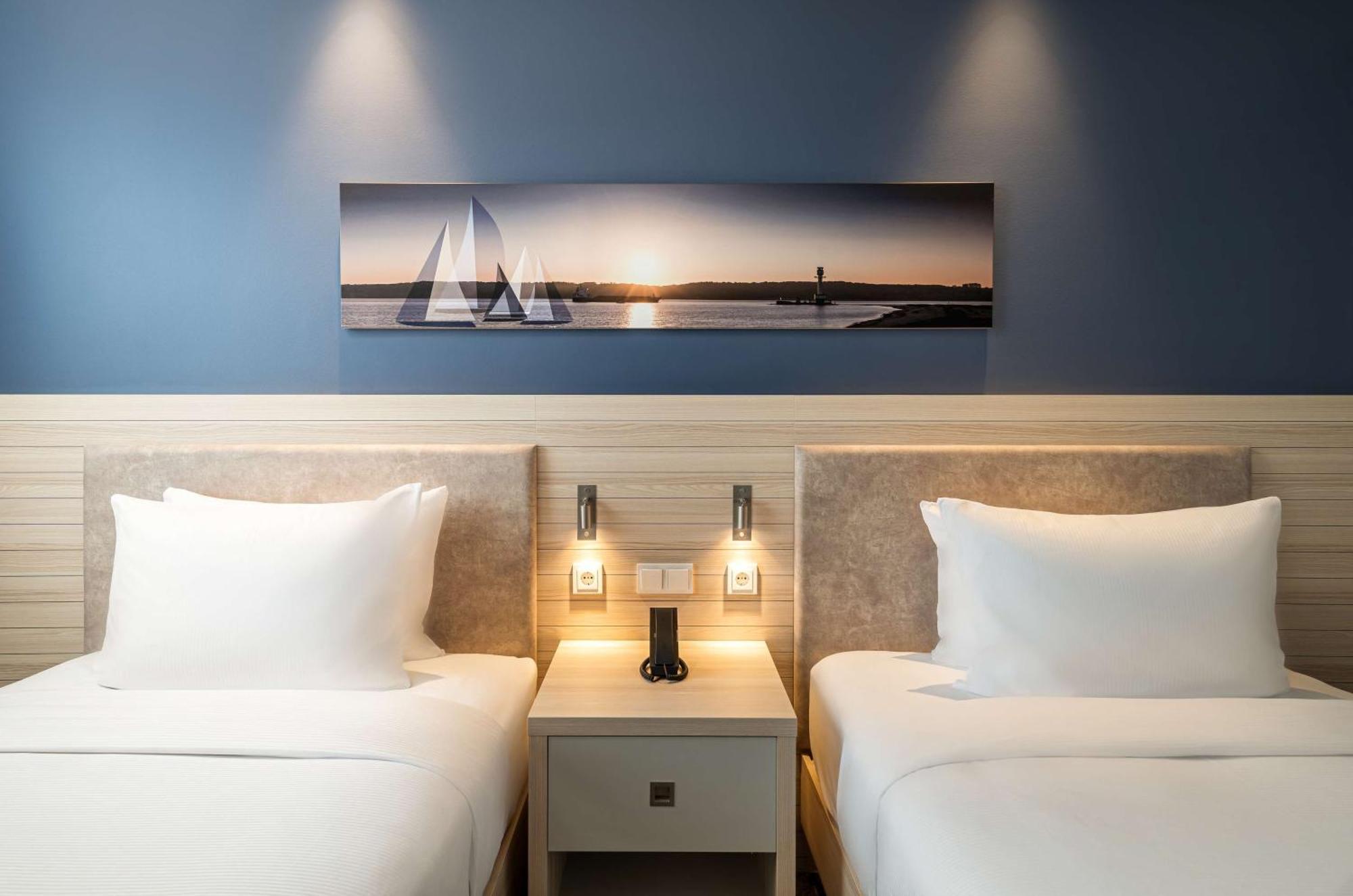 מלון Hampton By Hilton קיל מראה חיצוני תמונה