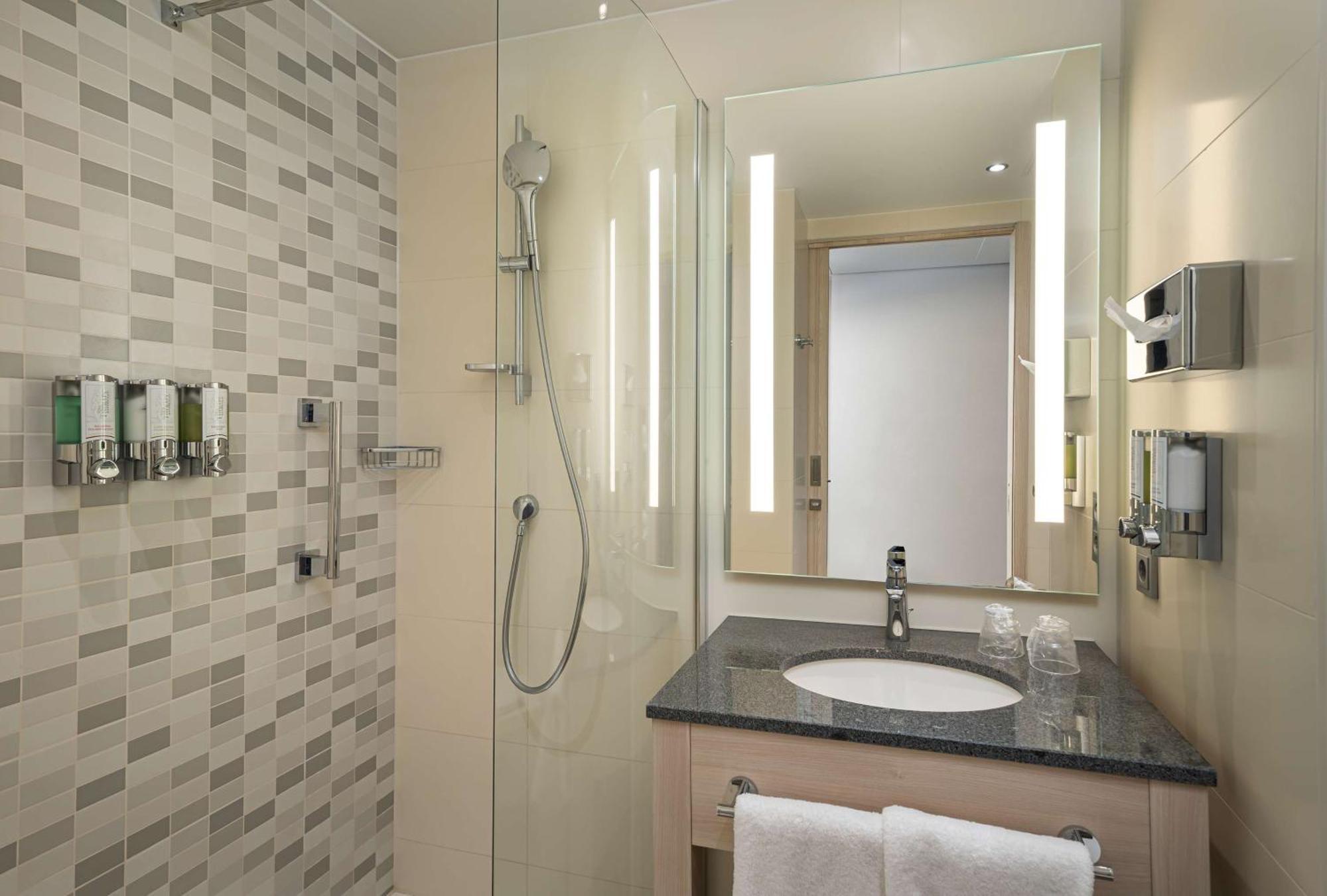 מלון Hampton By Hilton קיל מראה חיצוני תמונה